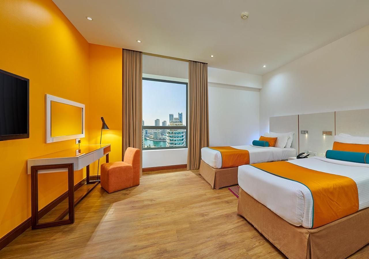 Ramada Hotel, Suites And Apartments By Wyndham Dubai Jbr Exterior foto